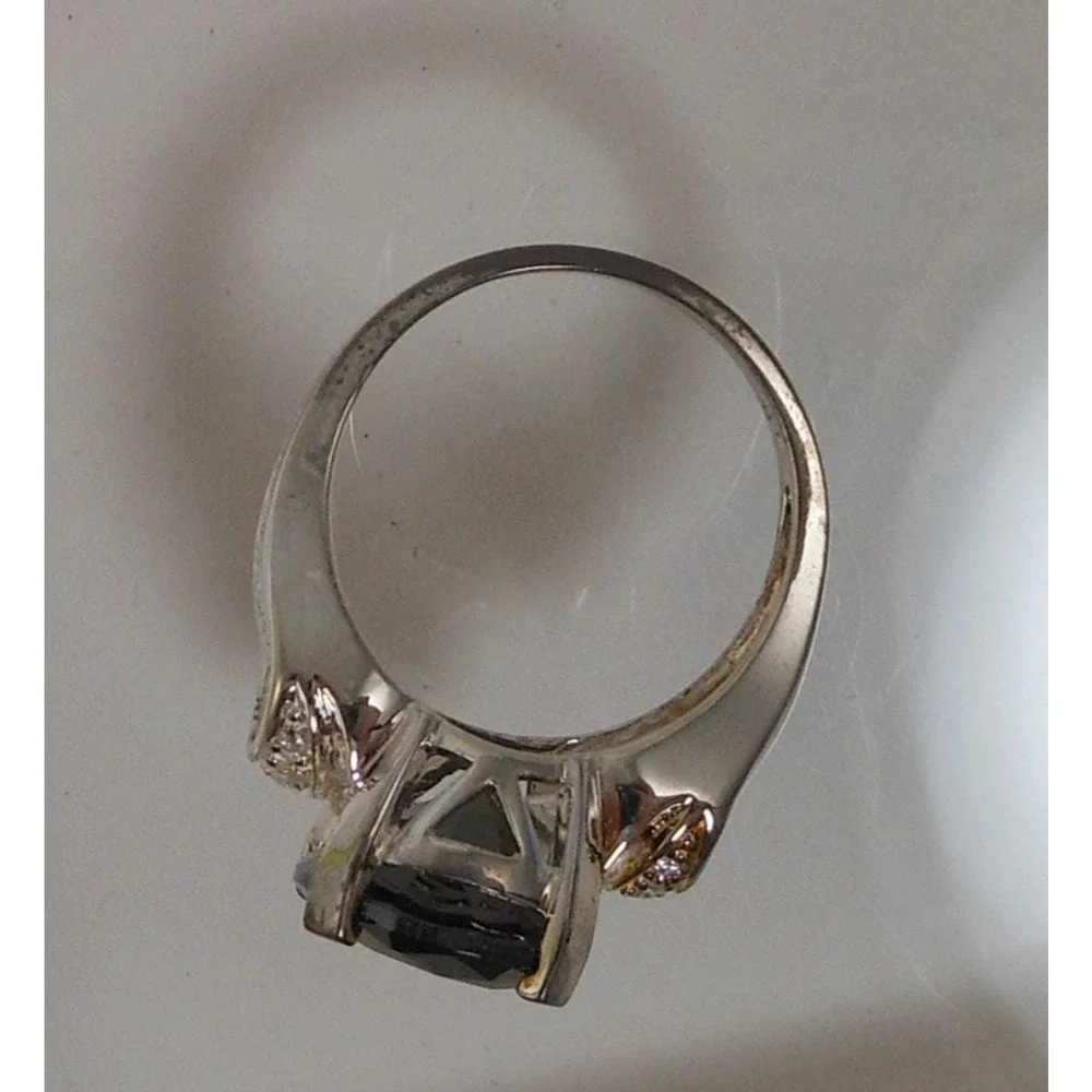 Vintage 1990's Sterling Silver Dark Green CZ Cocktail Statement Ring Size‎ 8
